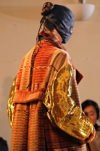Look 43